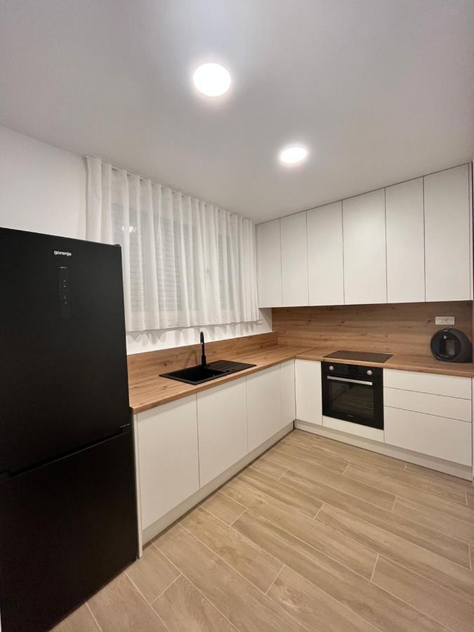 Blue Apartment With Shared Pool Split Zewnętrze zdjęcie